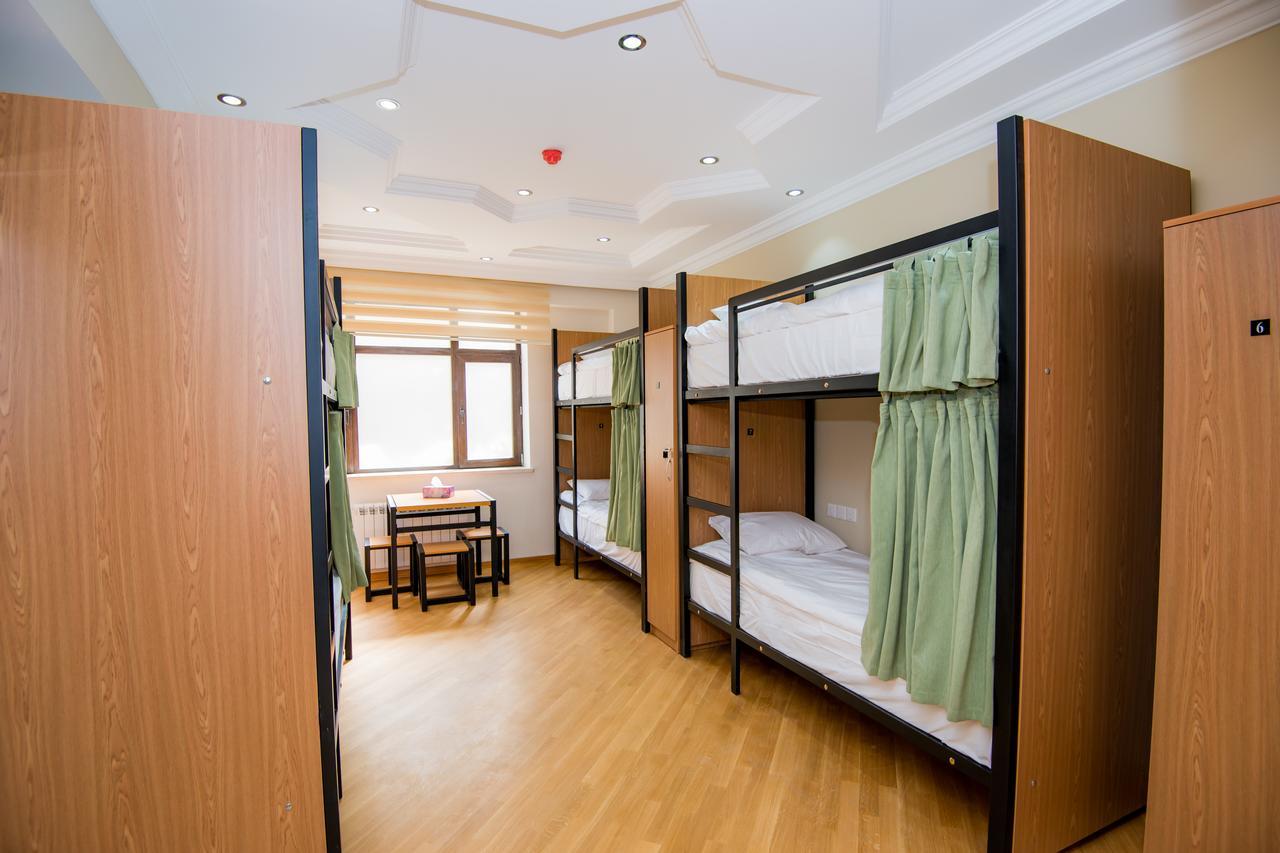 Feyu Hostel Baku Zewnętrze zdjęcie