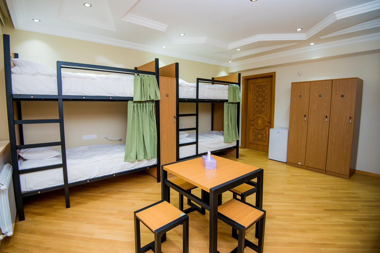 Feyu Hostel Baku Zewnętrze zdjęcie